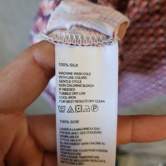 Tommy Bahama Men's 100% Silk Button Up Shirt Large Bamboo Buttons Red/White/Blue - Picture 6 of 10